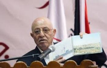 أحمد قريع عضو اللجنة التنفيذية لمنظمة التحرير الفلسطينية