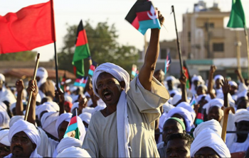 مظاهرة بالسودان تطالب برحيل الحكومة الانتقالية 