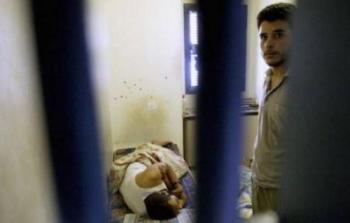 اسير فلسطيني مصاب 