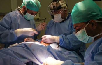إجراء علمية جراحية في مستشفى فلسطيني - ارشيفية -