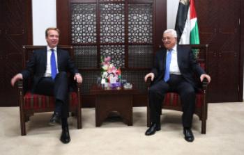 محمود عباس والرئيس النرويجي