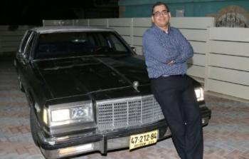 مواطن من عكا يشترى سيارة الرئيس عرفات