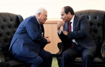 الرئيس عباس ونظيرة المصري