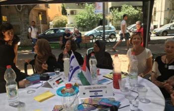 مفاوضات بين نساء فلسطينيات واسرائيليا