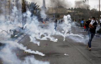 الاحتلال يطلق الغاز السام بعشوائية