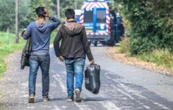 الاتحاد الأوروبي يعرض استقبال 50 ألف لاجئ خلال سنتين
