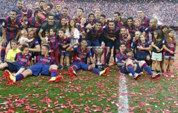 برشلونة فاز بلقب الليغا الموسم الماضي