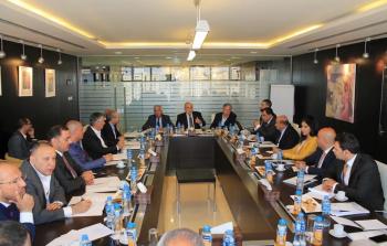 وزير المالية خلال اجتماع مع ممثلي المجلس التنسيقي للقطاع الخاص في رام الله