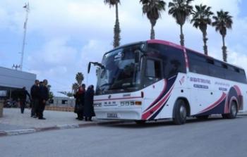 حافلة مسافرين في معبر رفح البري