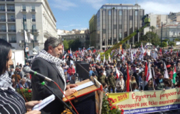 السفير طوباسي يلقي الكلمة الرئيسية في مهرجان عيد العمال في اثينا