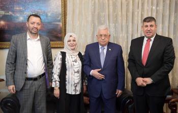 الرئيس عباس يلتقي وفدا برلمانيا أردنيا في عمان