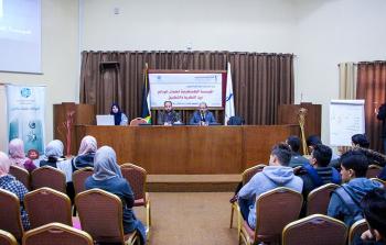 طلبة الكلية الجامعية للعلوم التطبيقية يتعرفون على أنشطة المؤسسة الفلسطينية لضمان الودائع