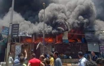 شاهد: حريق ضخم يلتهم سوقًا بمطنقة حلوان جنوب القاهرة