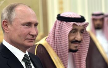 الرئيس الروسي فلاديمير بوتين و العاهل السعودي الملك سلمان