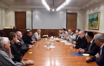 اجتماع رئيس الحكومة الاسرائيلية بنيامين نتنياهو مع رؤساء المجالس المحلية في غلاف غزة