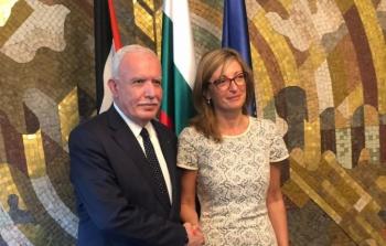 وزير الخارجية رياض المالكي ونظيرته البلغارية إيكاترينا زاخارييفا - أرشيفية