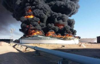 ليبيا تتكبد خسائر فادحة نتيجة انهيار الصهريج الرئيسي للنفط
