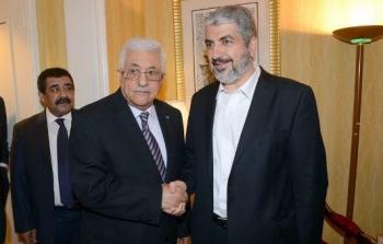 الرئيس محمود عباس وخالد مشعل  - أرشيفية
