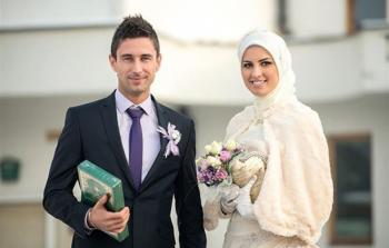 المملكة تحذر 'المبتعثين' من الزواج بغير سعودية