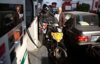 احتجاجات على قرار الوقود في إيران