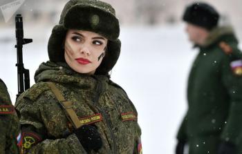 إحدى أعضاء الفيلق النسائي للقوات الصاروخية الاستراتيجية الروسية