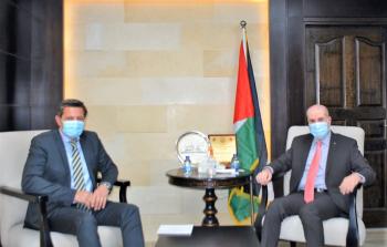 الهباش يستقبل الممثل السويسري