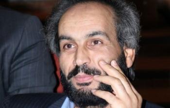 الروائي حسن حميد