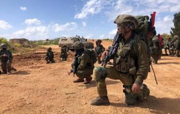الاحتلال يستعد لنشر قوات المظليين على حدود غزة