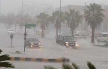 تحذيرات من هطول أمطار غزيرة في السعودية