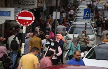 منحنى وباء كورونا يتصاعد في فلسطين
