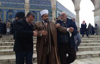الاعتداء على مدير المسجد الأقصى الشيخ عمر الكسواني