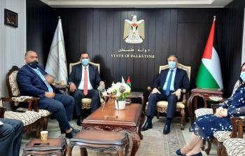 لقاء الوزير أحمد عساف مع رئيس غرفة تجارة وصناعة محافظة رام الله والبيرة عبد الغني العطاري