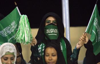 السعوديات يدخلن ملاعب كرة القدم