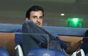 امير قطر تميم بن حمد في ملعب حديقة الامراء خلال مباراة باريس سان جيرمان ضد ريال مدريد