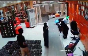 حادثة ضرب موظفة في أحد الفنادق السعودية