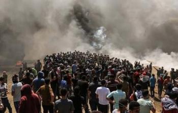فلسطينيون يحتشدون على حدود غزة
