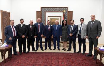 الرئيس محمود عباس، خلال استقباله وفدا من رجال الأعمال الفلسطينين المقيمين في تركيا