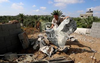 عائلة فلسطينية تروى كيف نجت من قصف إسرائيلي شرق مخيم البريج