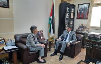 السفير عبد الهادي وممثلة المبعوث الأممي إلى سورية غير بيدرسون