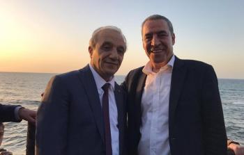 مدير جهاز المخابرات الفلسطينية اللواء ماجد فرج، ووزير الشؤون المدنية حسين الشيخ