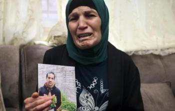 والدة الشهيد إياد الحلاق