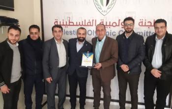 المجدلاوي خلال استقباله  وفدا من نادي 