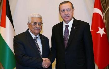 الرئيس محمود عباس والرئيس التركي رجب طيب أردوغان