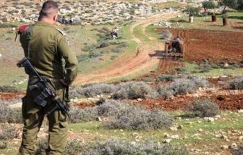 تجريف طريق عسكري