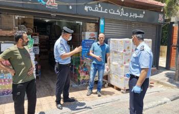 شرطة بيت لحم والصحة تغلقان 42 محل تجاري وتتفقدان إجراءات السلامة بالافران والصيدليات