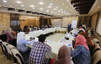 بيت الصحافة يعقد نقاش مفتوح حول قضايا التعليم في قطاع غزة