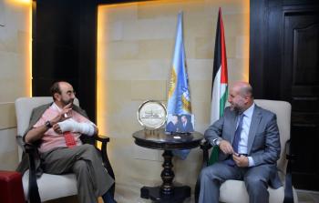 الهباش والقنصل الاسباني الجديد