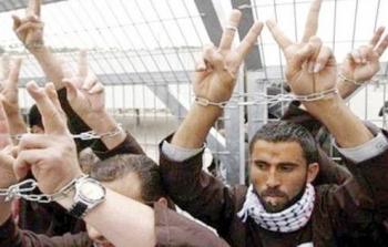 أسرى فلسطين/ 52 من محرري الصفقة  لا زالوا معتقلين لدى الاحتلال