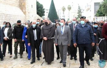  الشرطة الفلسطينية تؤمن وتستقبل الأب فرانشسكو باتون