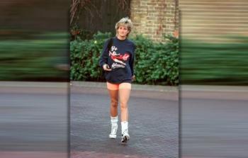 الاميرة ديانا ترتدي سترة فلاي اتلانتيك